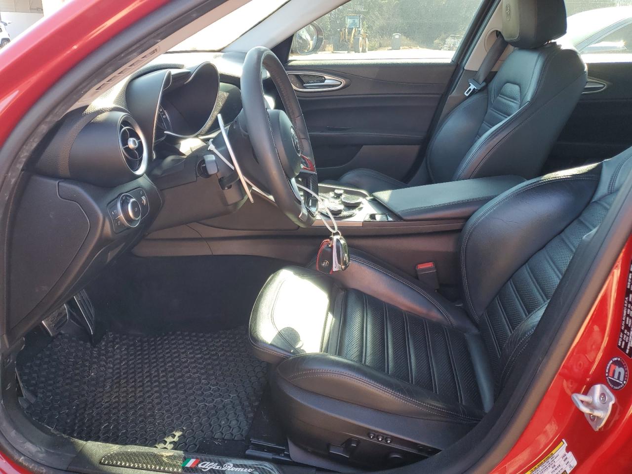 2018 Alfa Romeo Giulia - Image 7