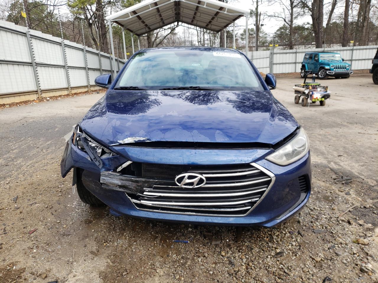 2017 Hyundai Elantra - Image 5