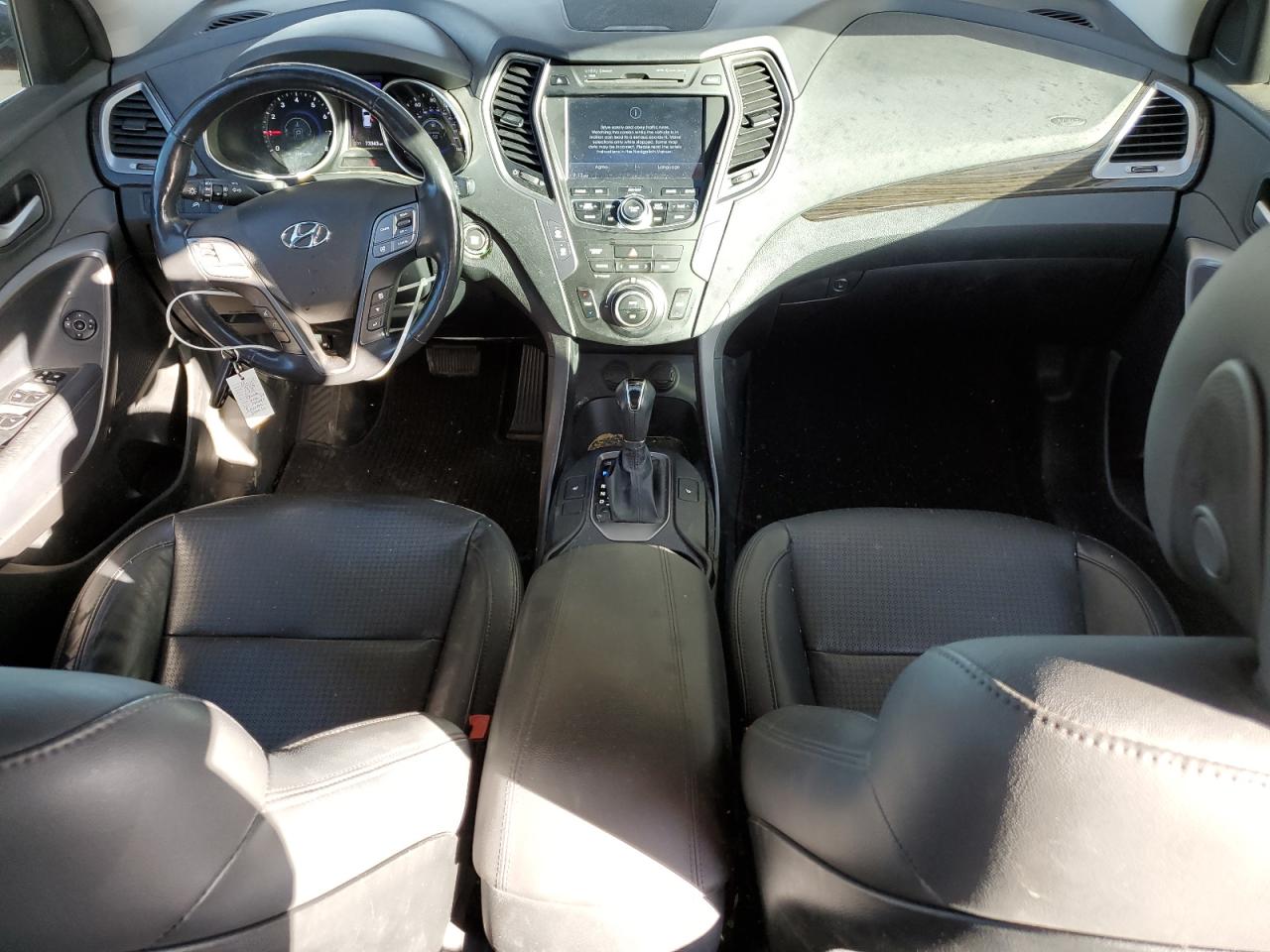 2013 Hyundai Santa Fe - Image 8