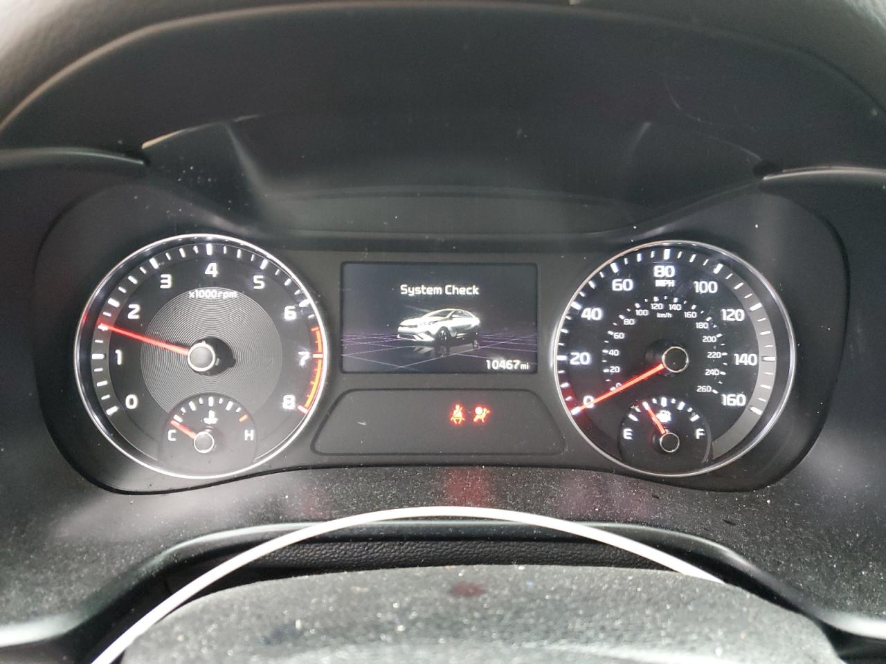 2024 Kia Forte - Image 9