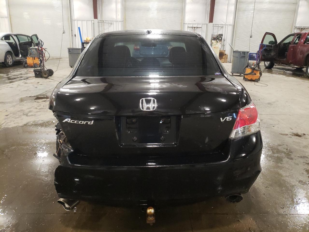 2010 Honda Accord - Image 6