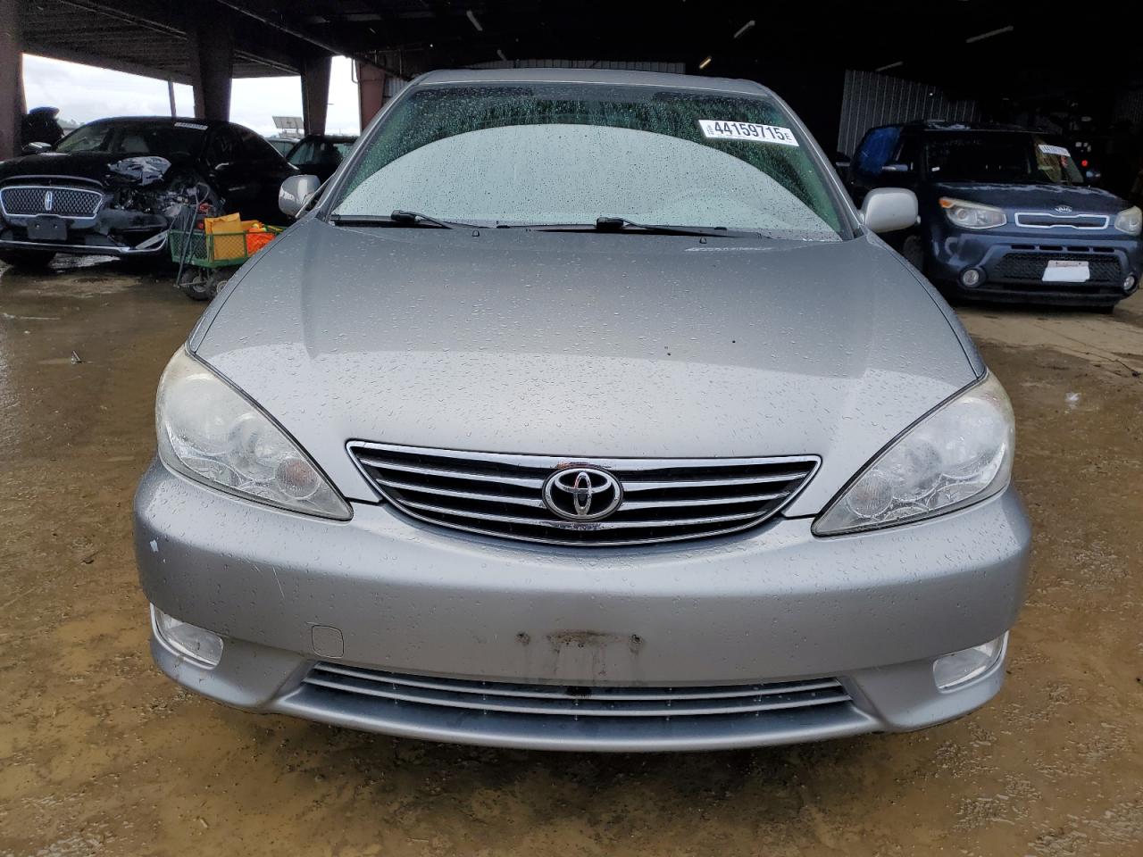 2005 Toyota Camry - Image 5