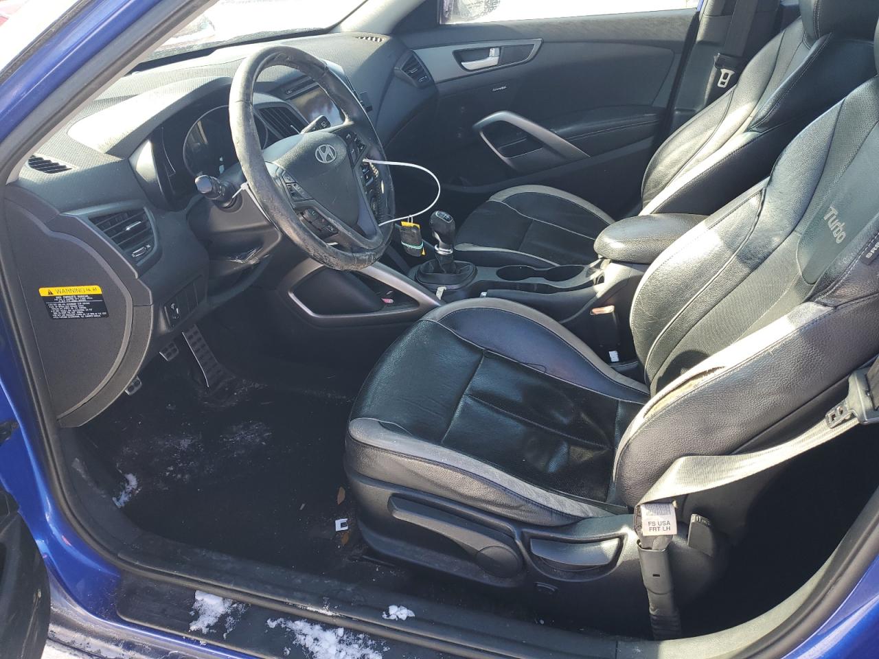 2013 Hyundai Veloster - Image 7