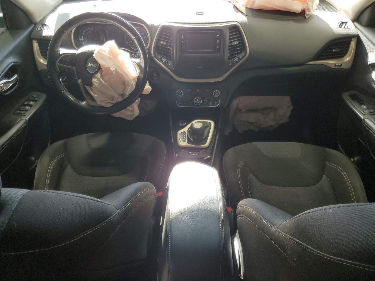 2016 Jeep Grand Cherokee - Image 8