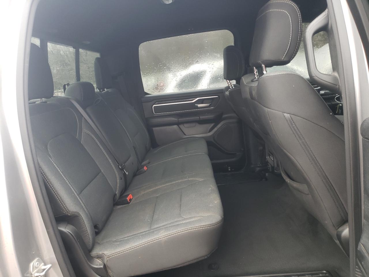 2021 RAM 1500 - Image 10