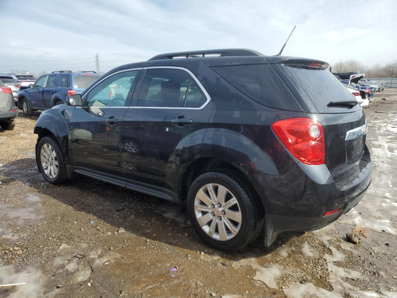 2011 Chevrolet Equinox - Image 2