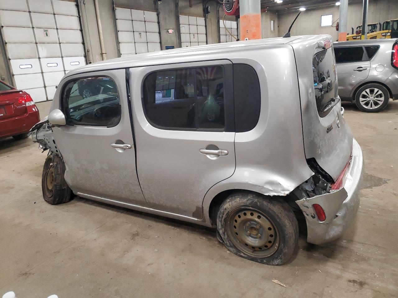 2009 Nissan Cube - Image 2