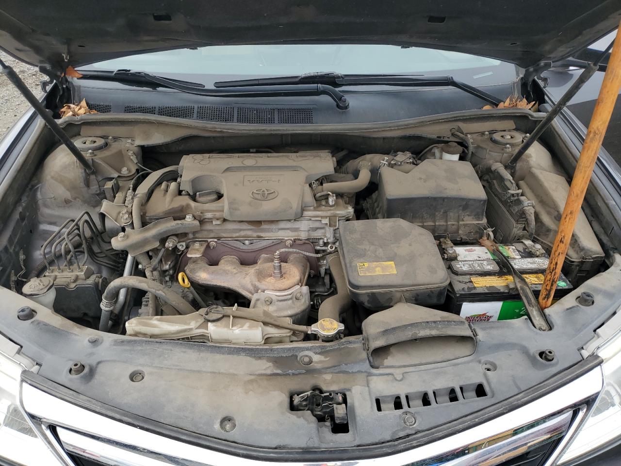 2012 Toyota Camry - Image 11