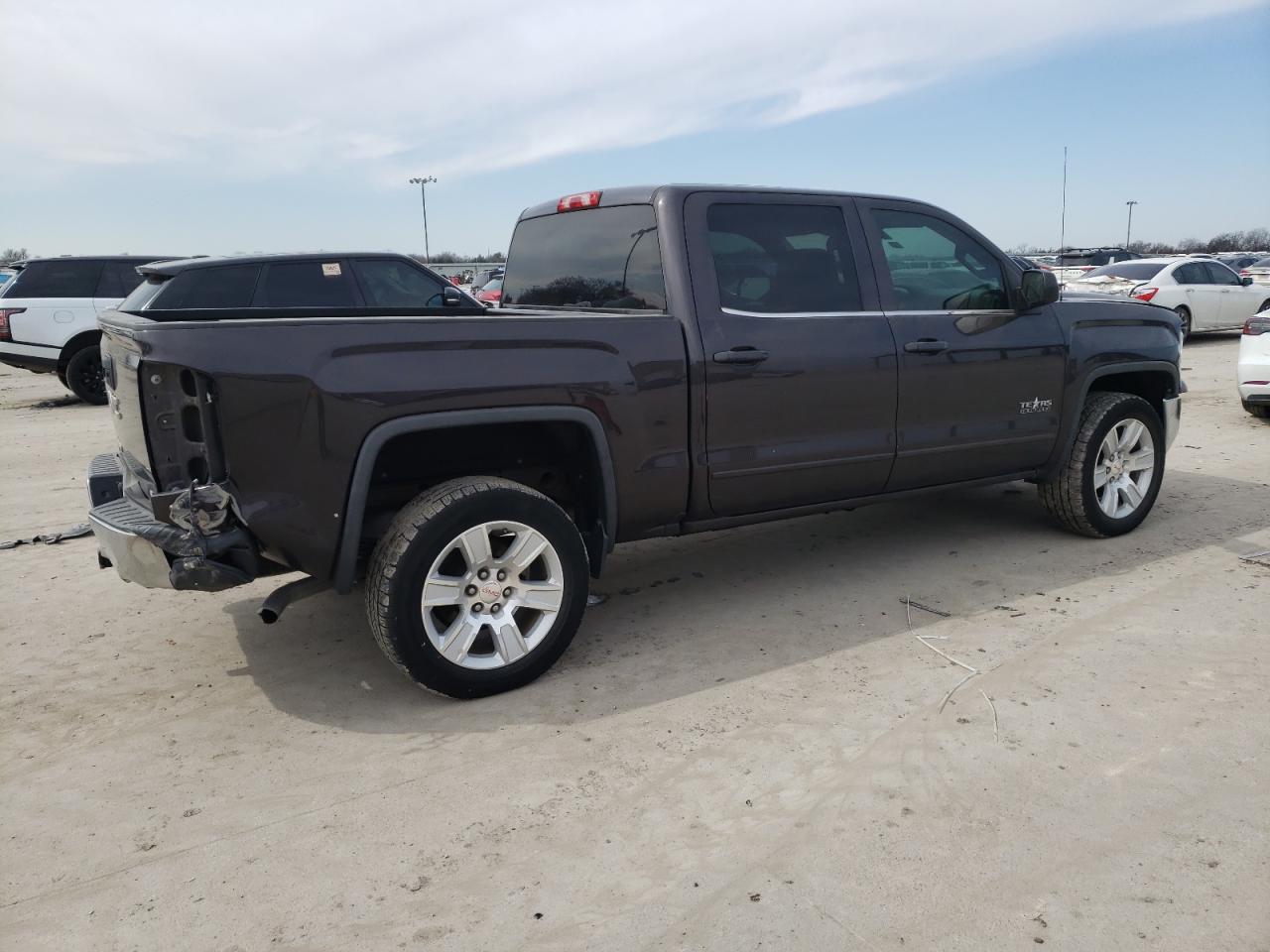 2016 GMC Sierra - Image 3
