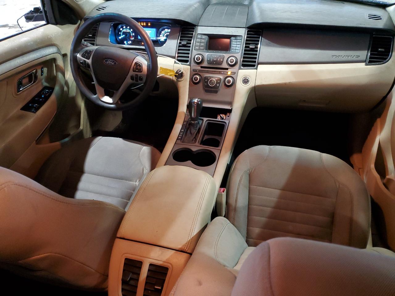 2013 Ford Taurus - Image 8