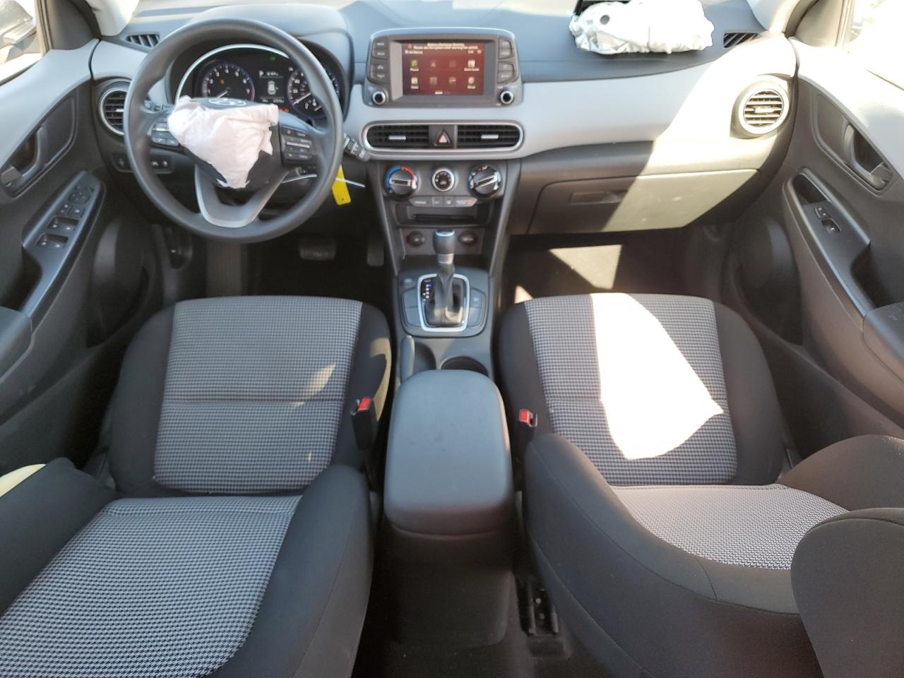 2021 Hyundai Kona - Image 8