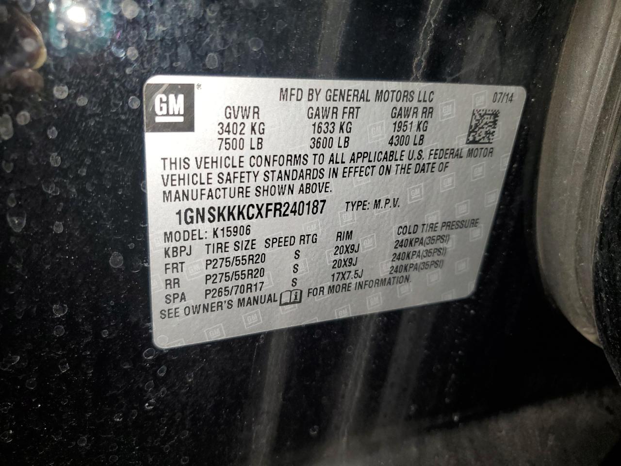 2015 Chevrolet Suburban - Image 15
