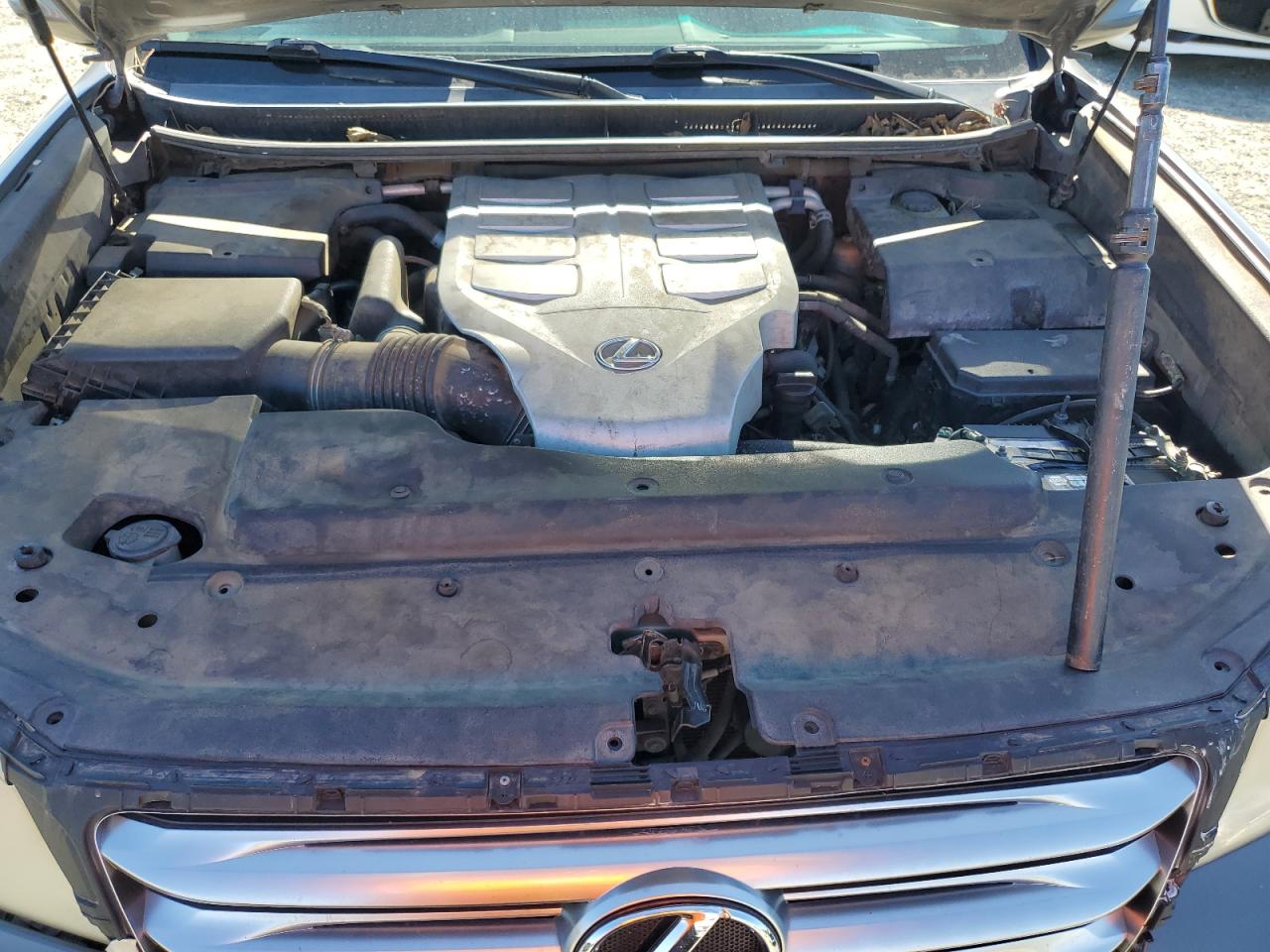2011 Lexus GX - Image 12