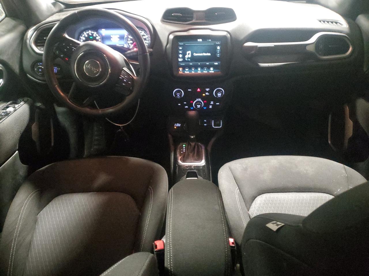 2021 Jeep Renegade - Image 8