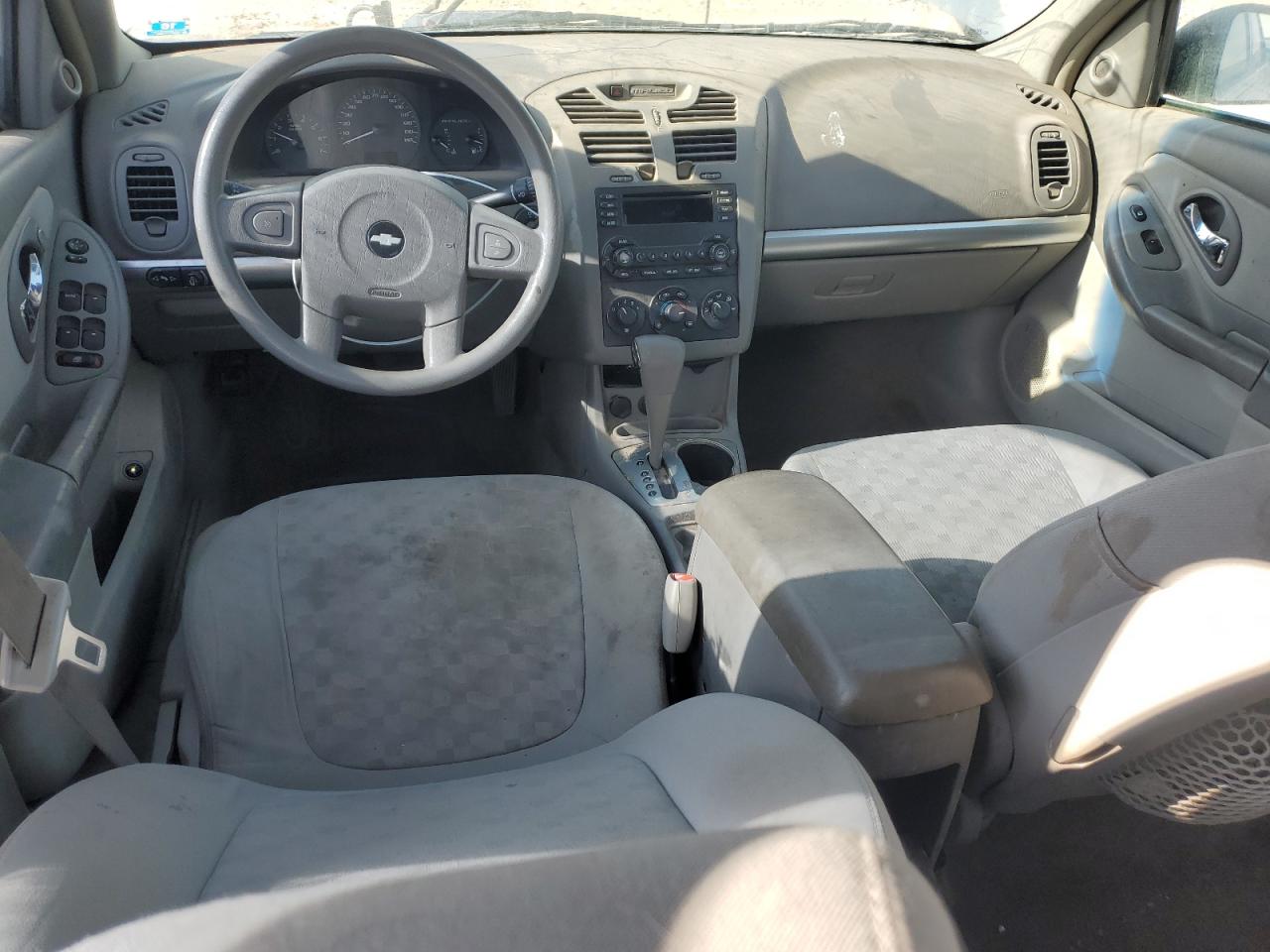 2004 Chevrolet Malibu - Image 8