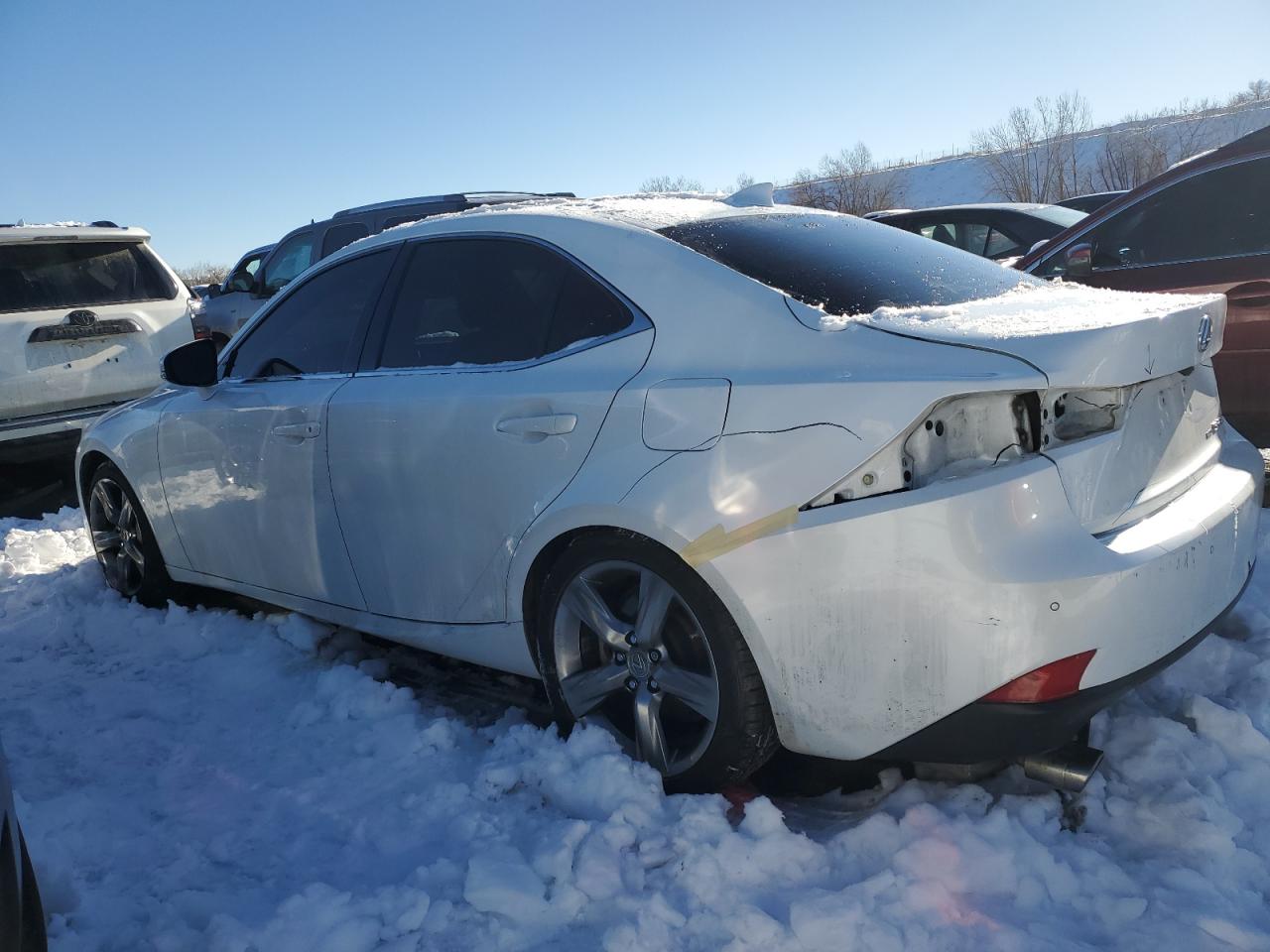 2015 Lexus IS - Image 2