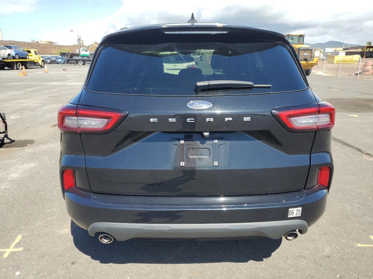 2023 Ford Escape - Image 6