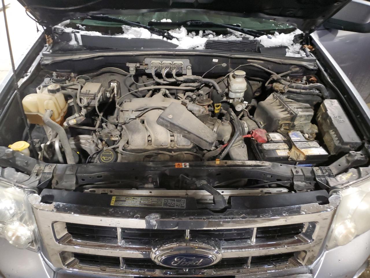 2008 Ford Escape - Image 12