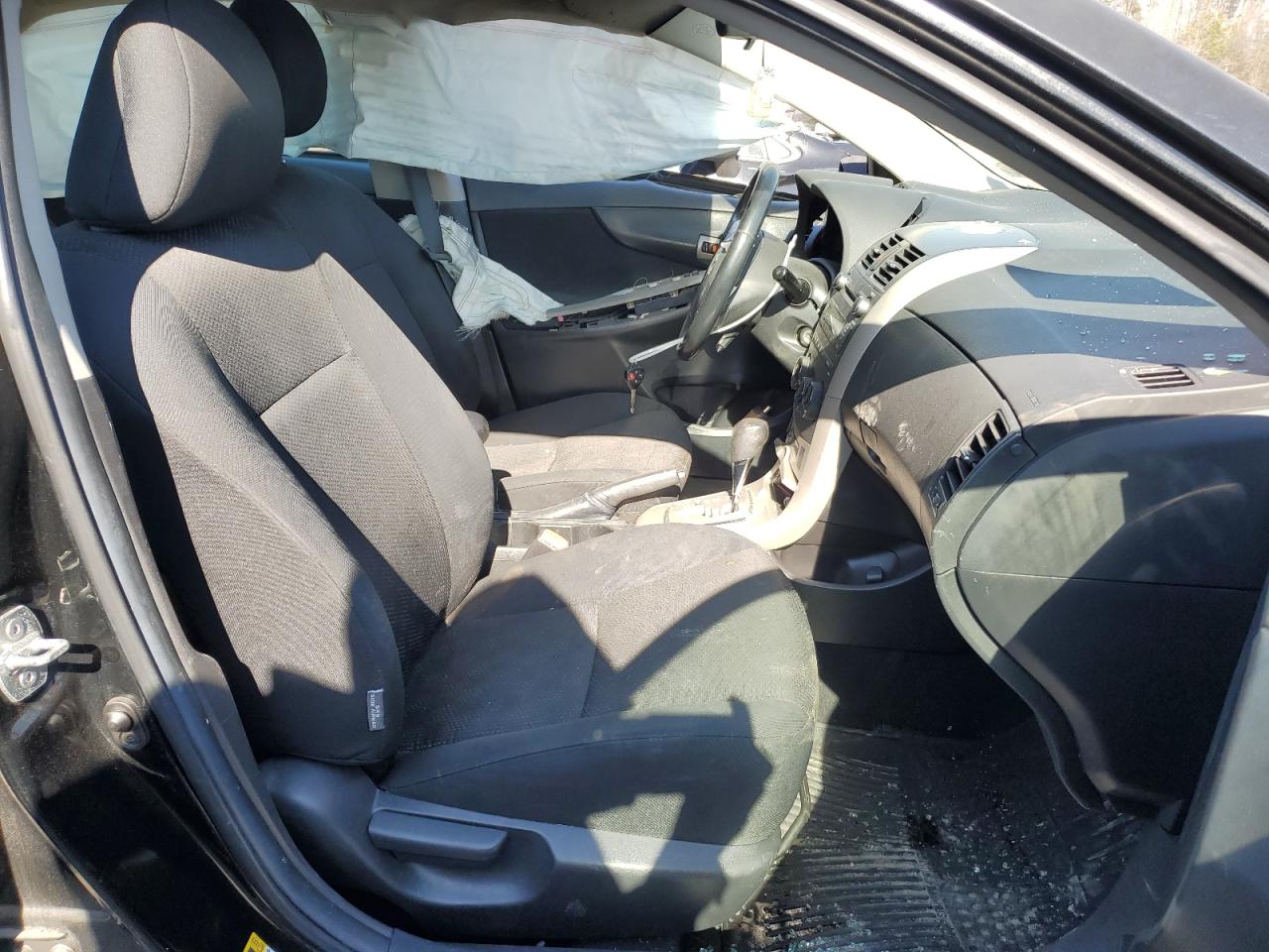 2010 Toyota Corolla - Image 7