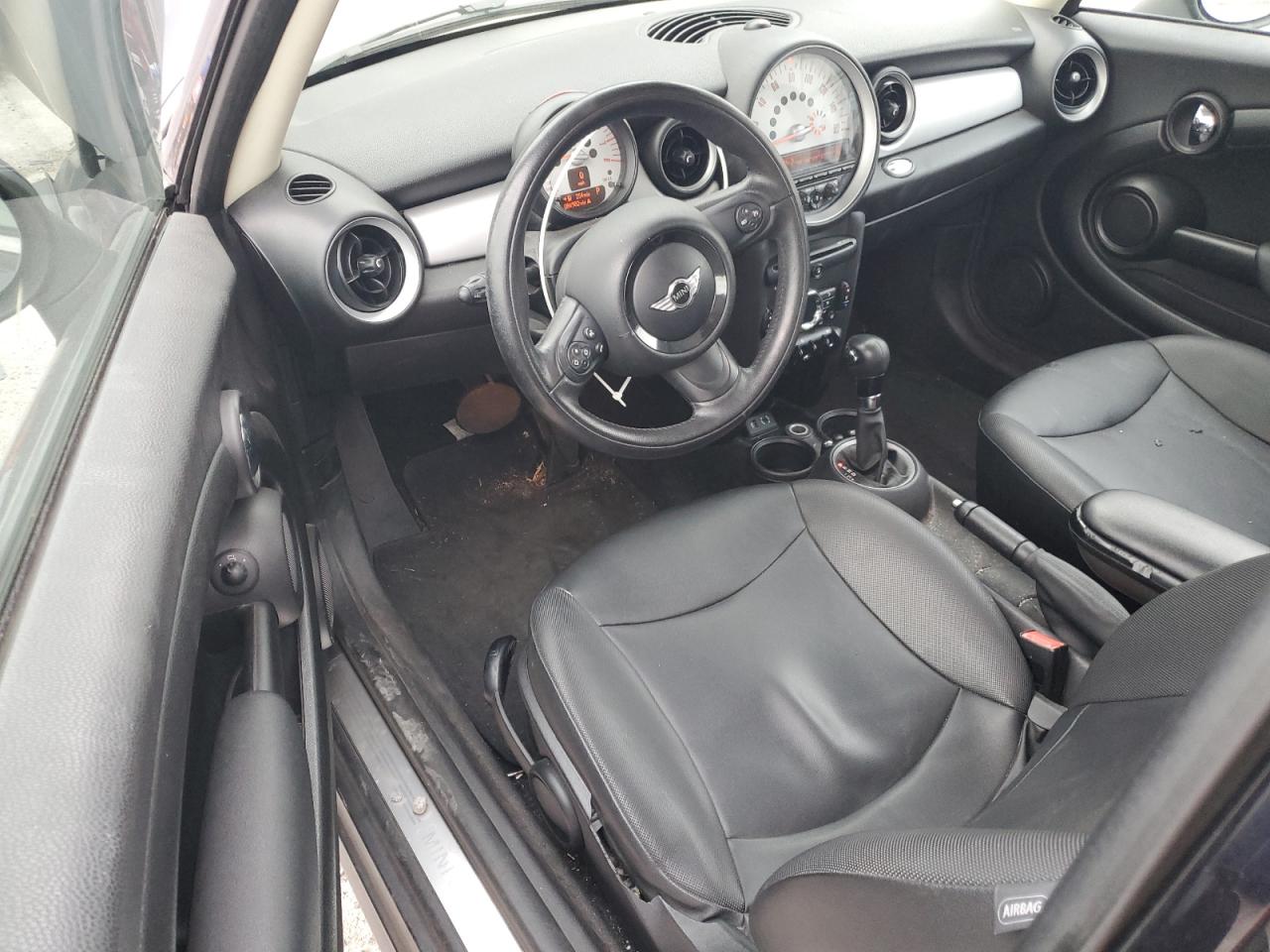 2013 MINI Cooper - Image 8