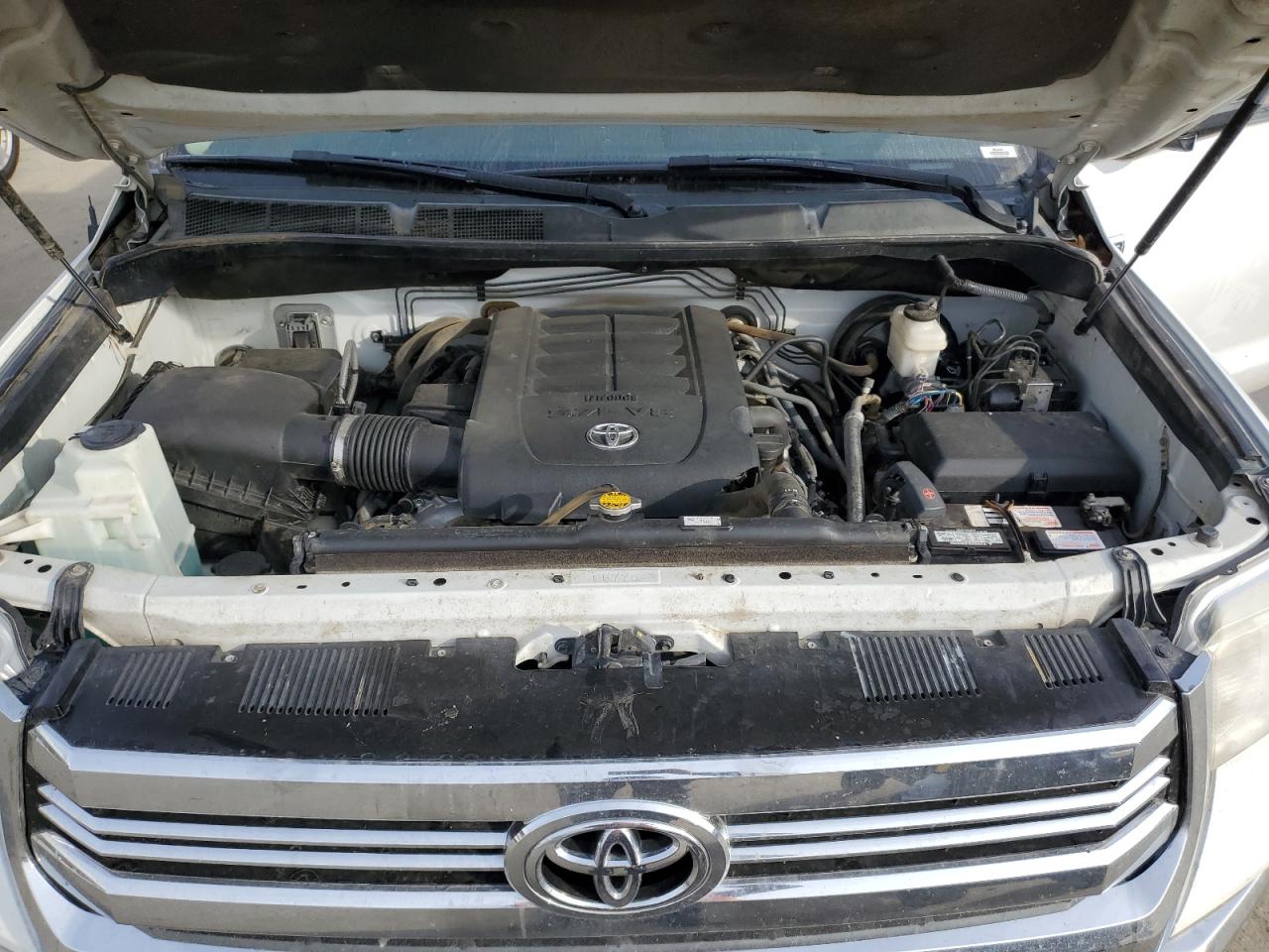 2016 Toyota Tundra - Image 11
