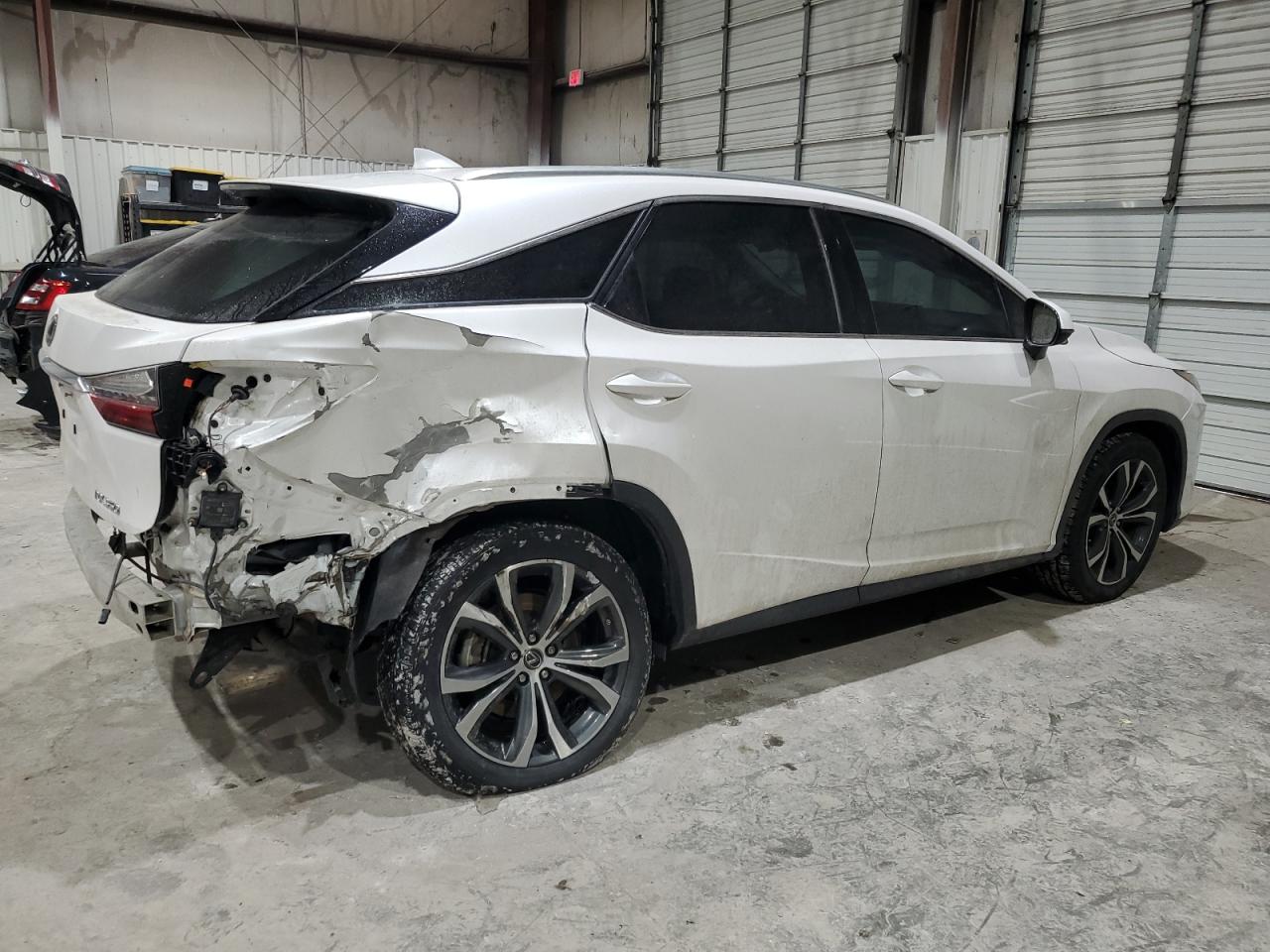 2019 Lexus RX - Image 3