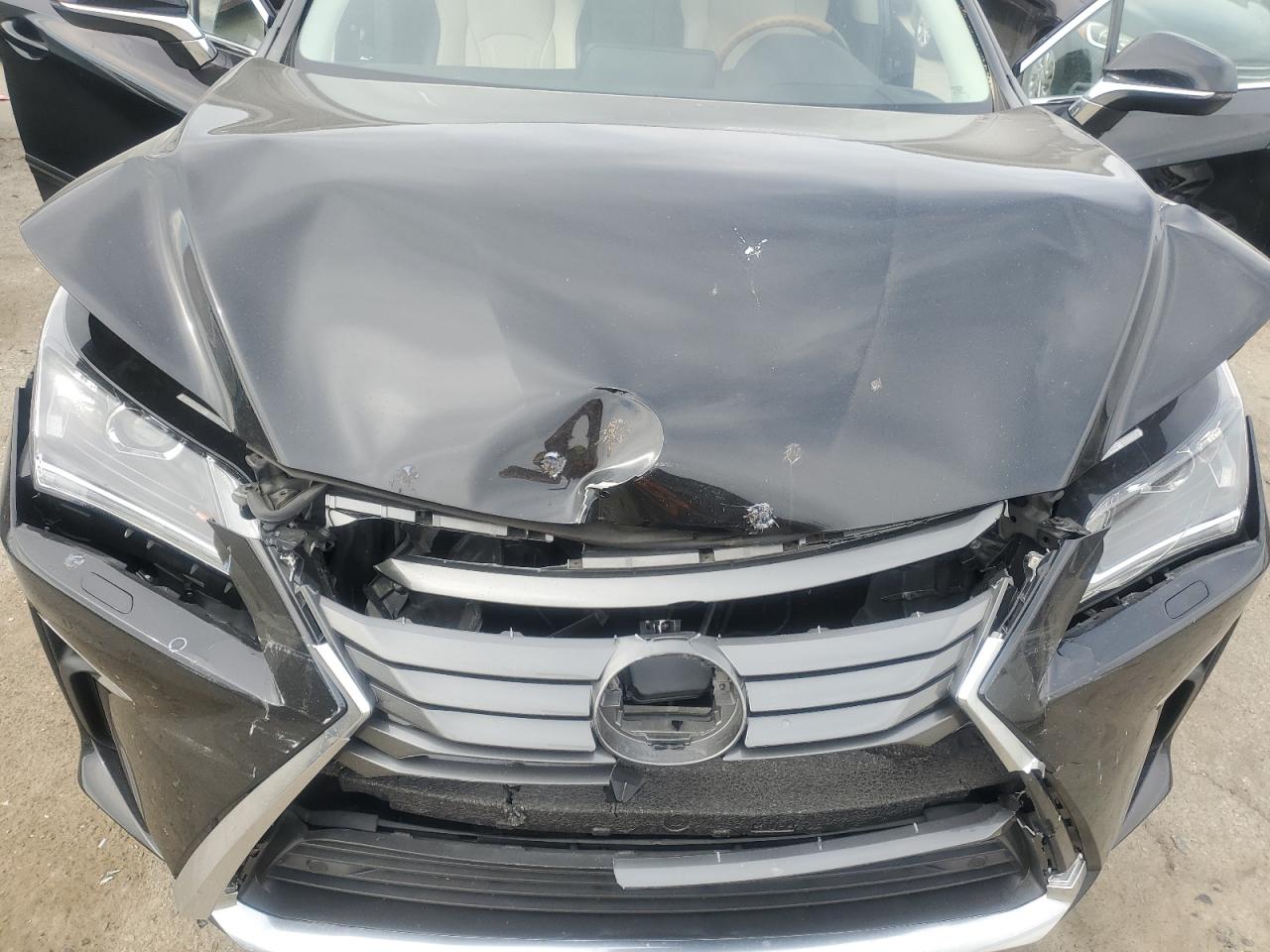 2019 Lexus RX - Image 12