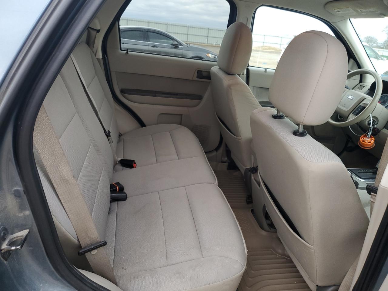 2011 Ford Escape - Image 10
