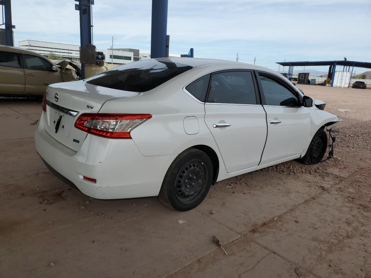 2014 Nissan Sentra - Image 3