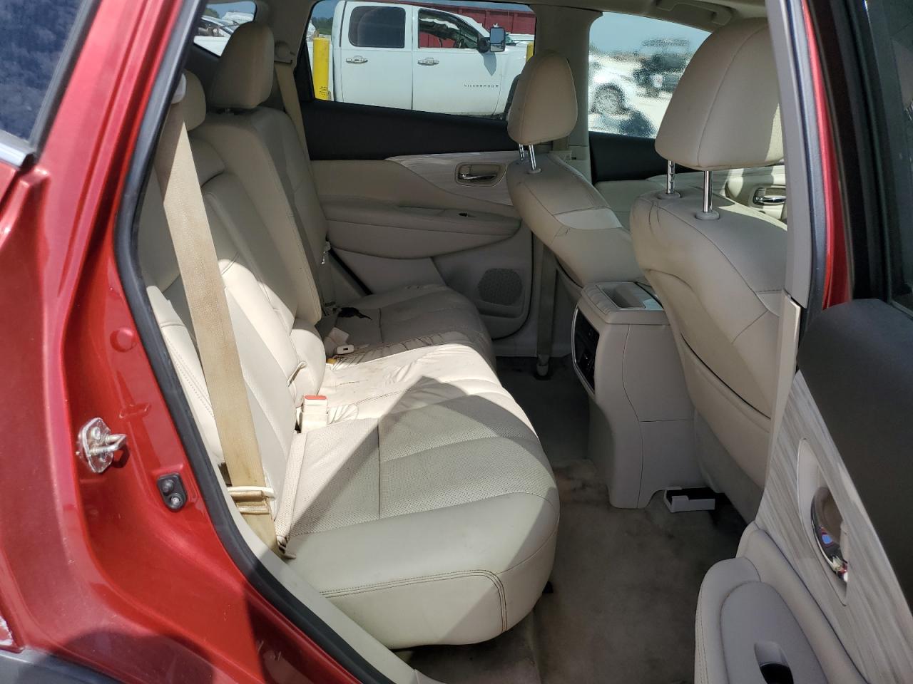 2015 Nissan Murano - Image 11