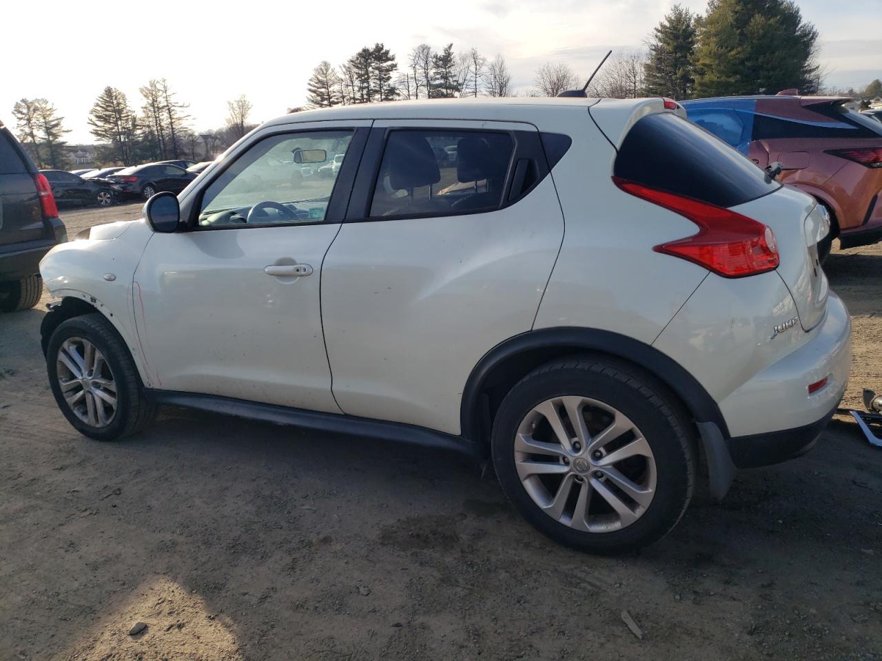 2011 Nissan Juke - Image 2