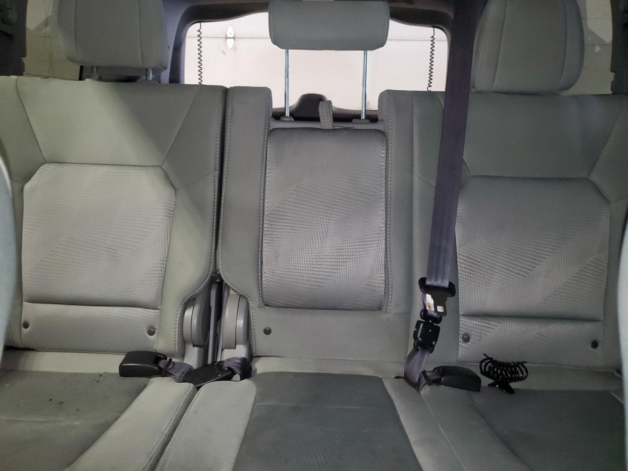 2015 Honda Pilot - Image 10