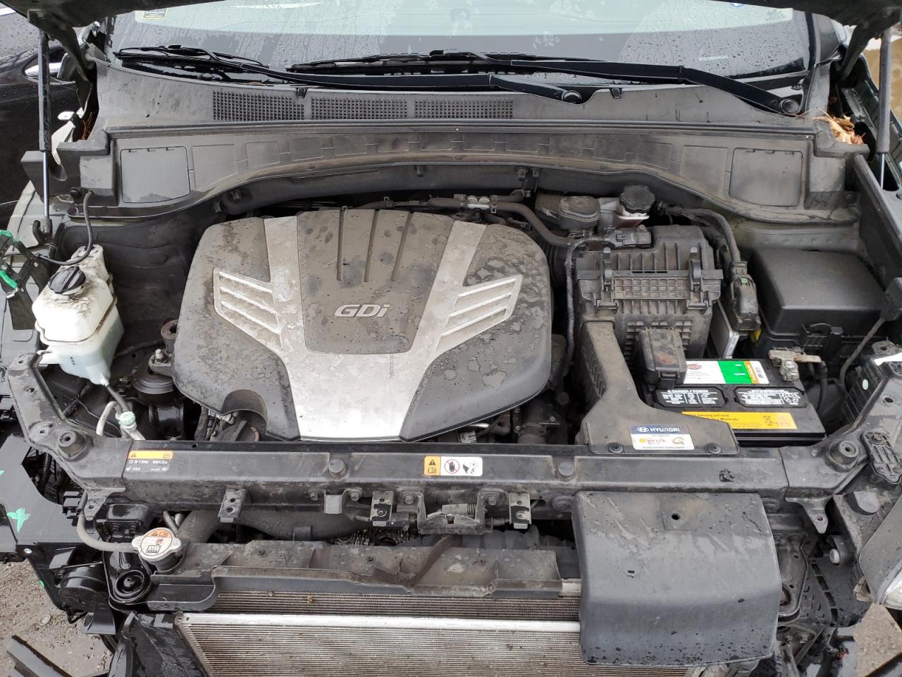 2013 Hyundai Santa Fe - Image 12
