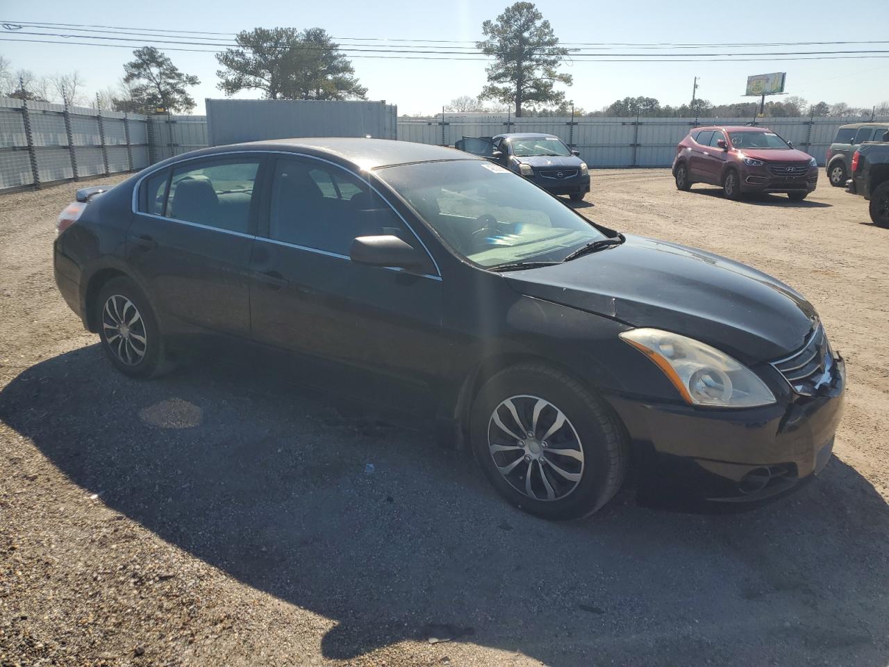 2012 Nissan Altima - Image 4