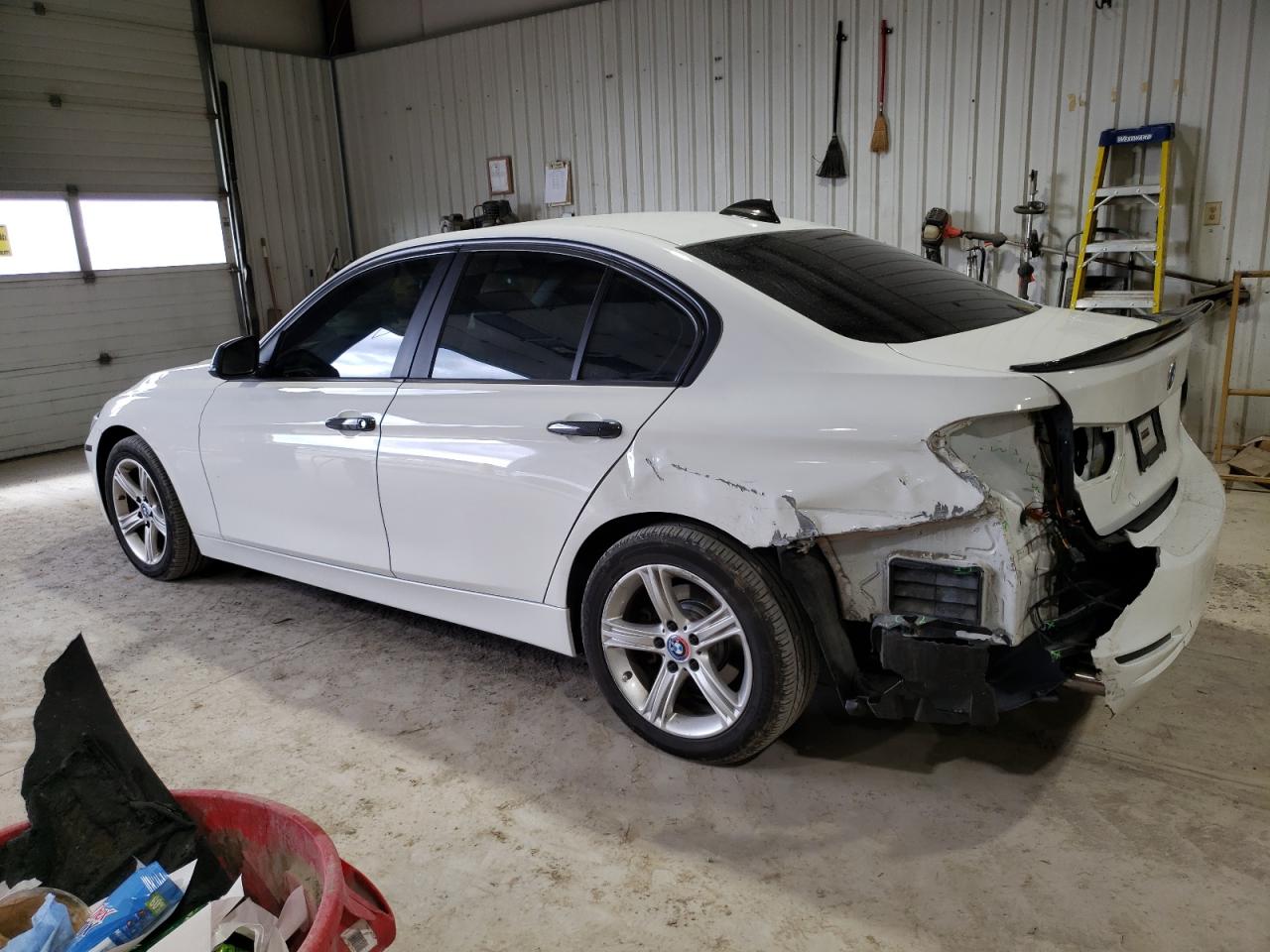 2015 BMW 3er - Image 2