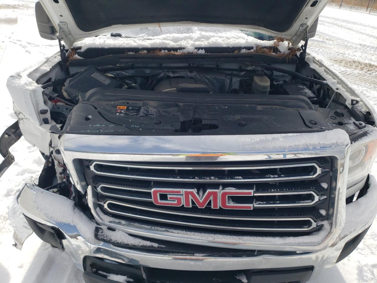 2015 GMC Sierra - Image 11