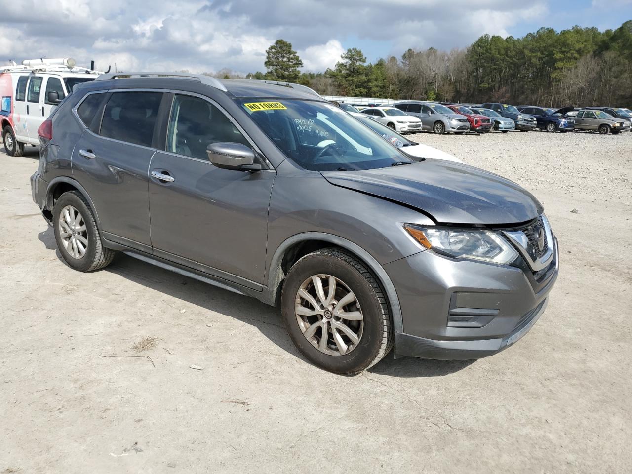 2020 Nissan Rogue - Image 4