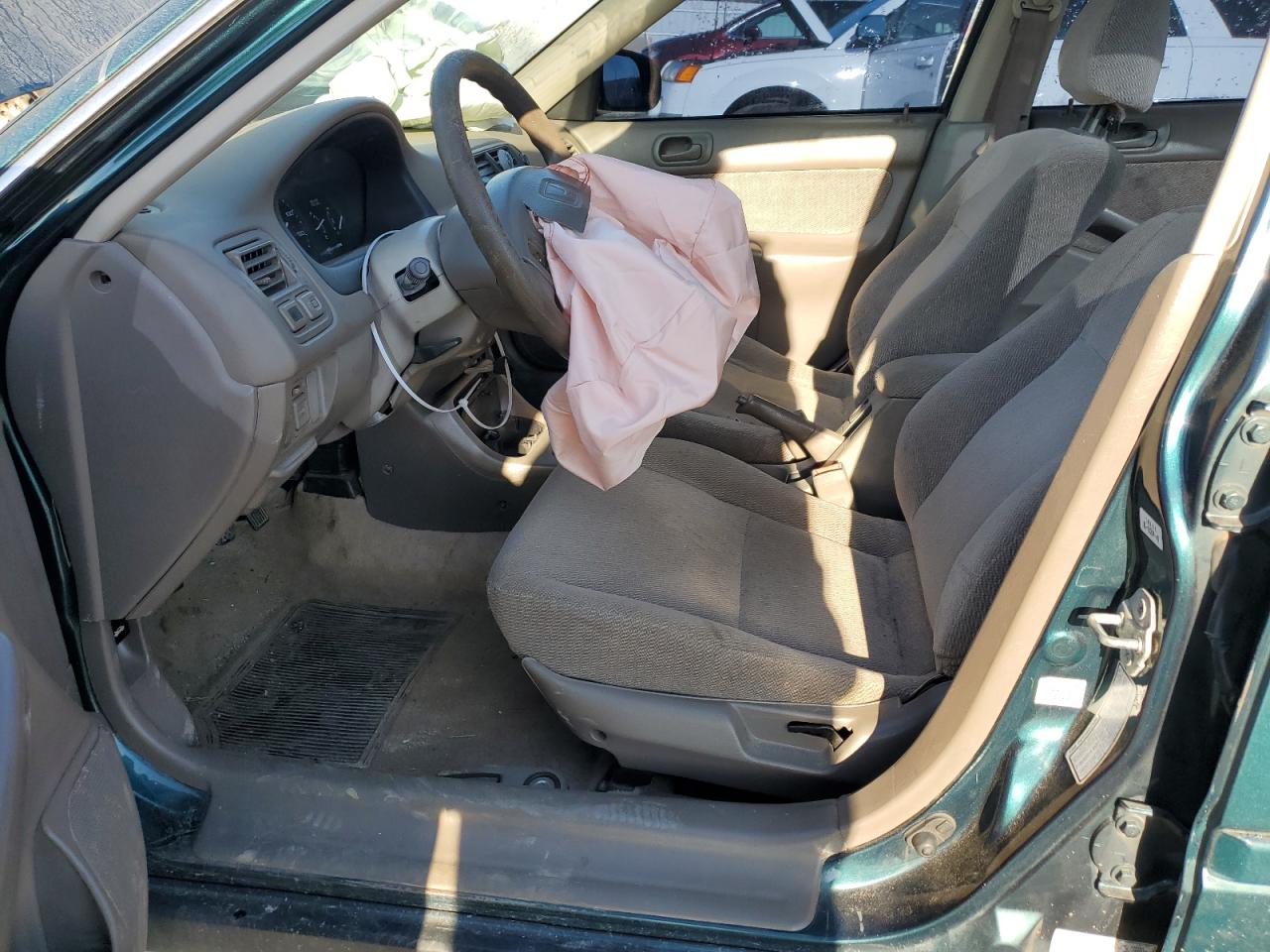 1998 Honda Civic Ex VIN: 2HGEJ8548WH511734 Lot: 46406175