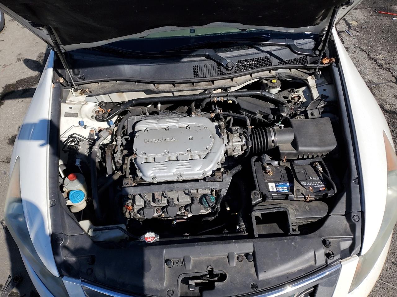 2010 Honda Accord - Image 11