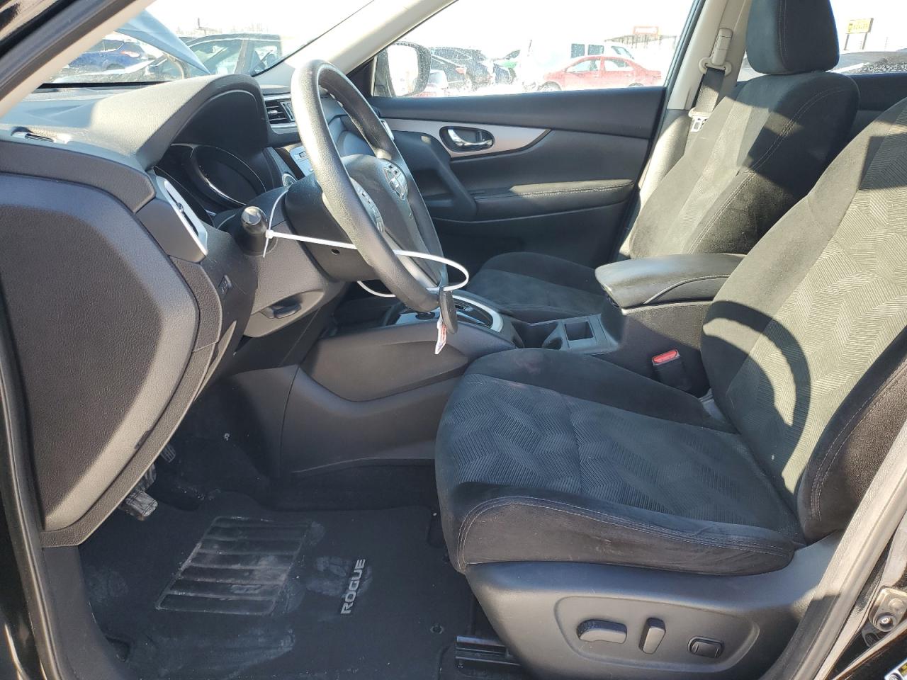 2015 Nissan Rogue - Image 7