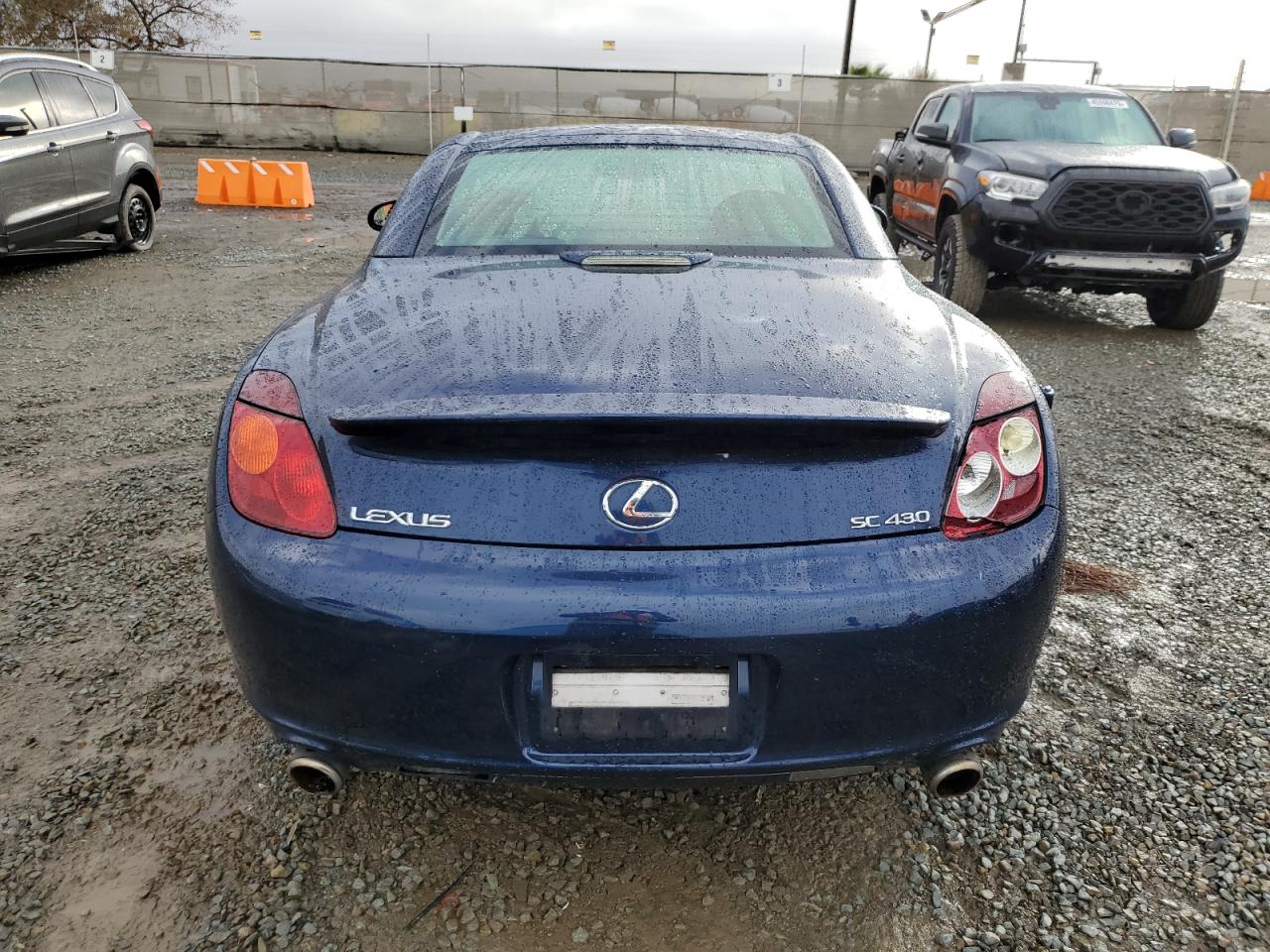 2005 Lexus SC - Image 6