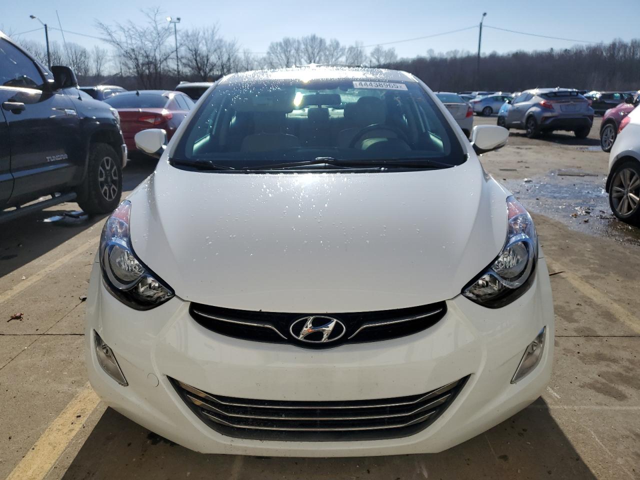 2013 Hyundai Elantra - Image 5