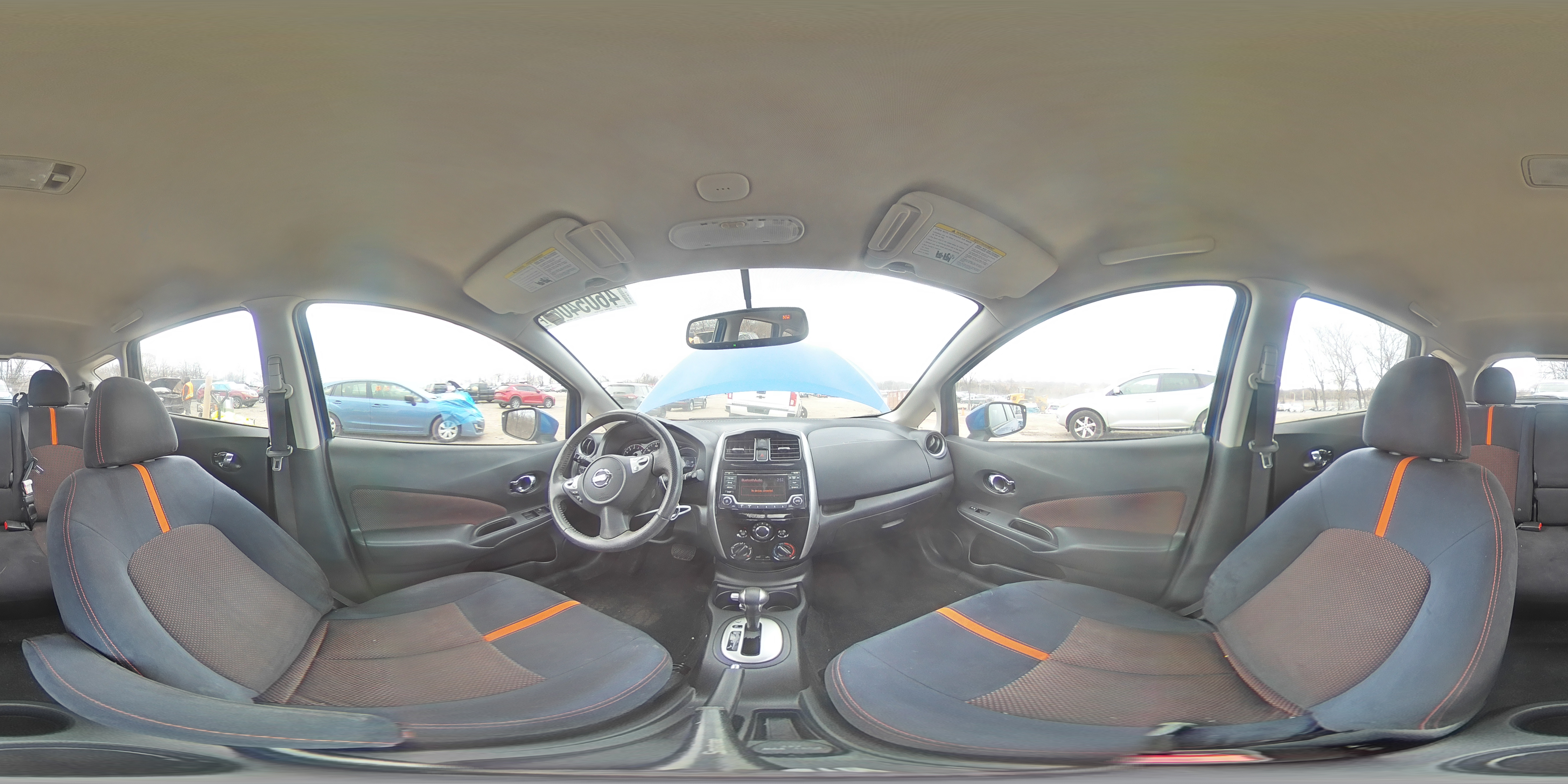 2015 Nissan Versa - Image 12