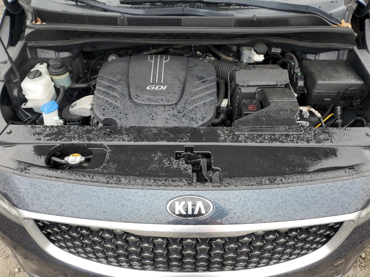 2016 Kia Sedona - Image 12