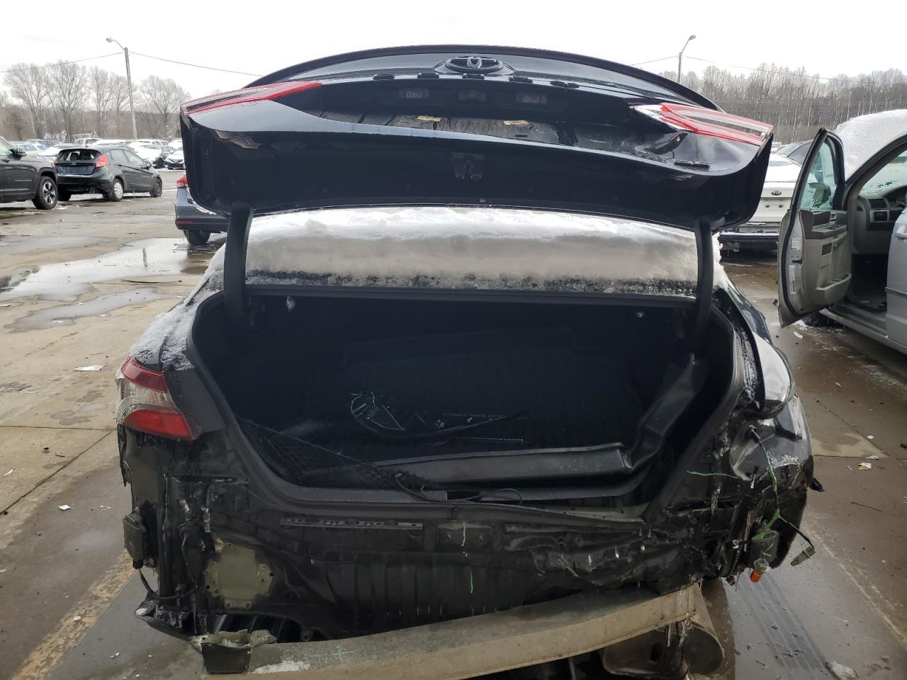 2021 Toyota Camry - Image 6
