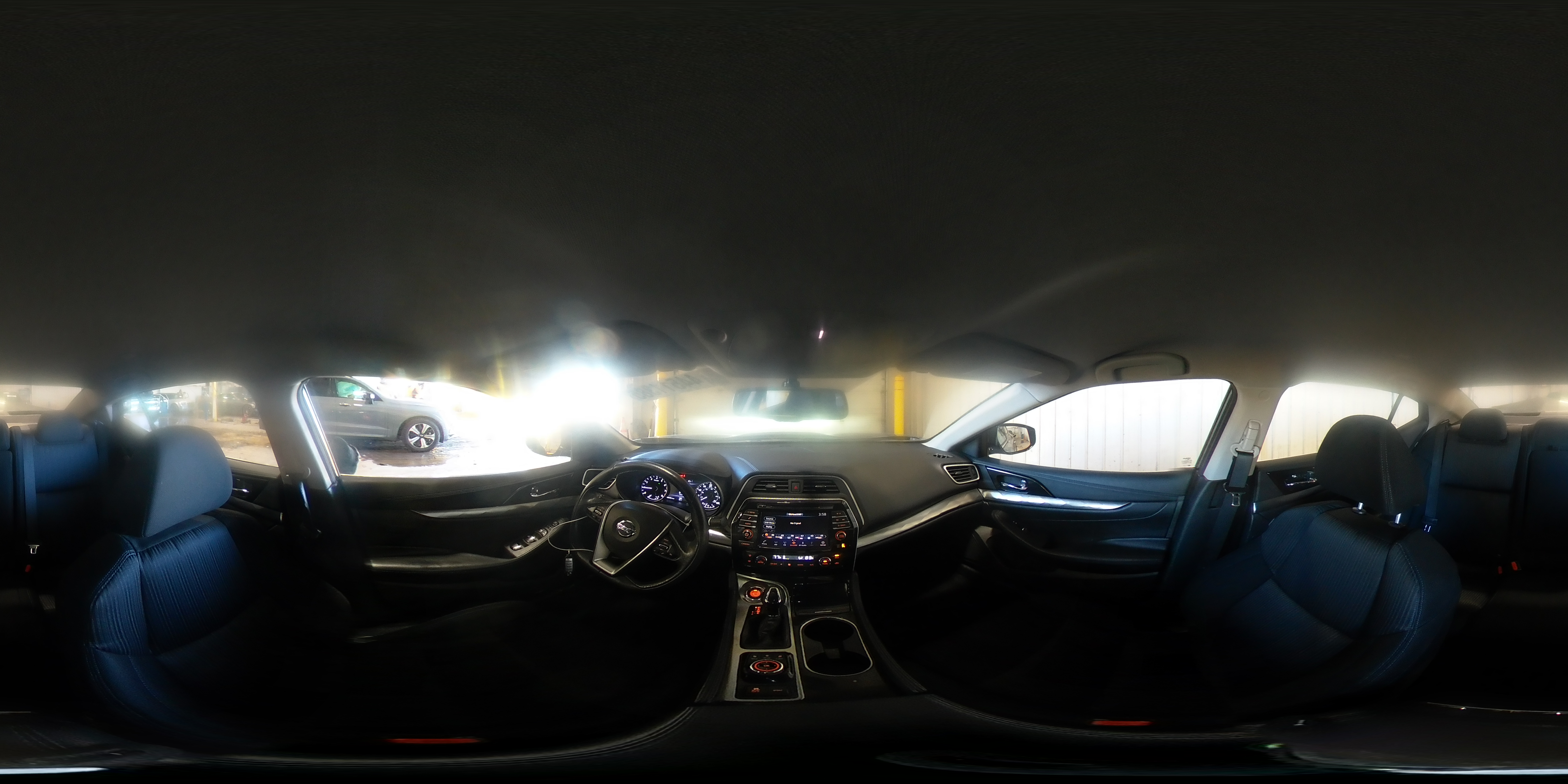 2019 Nissan Maxima - Image 14