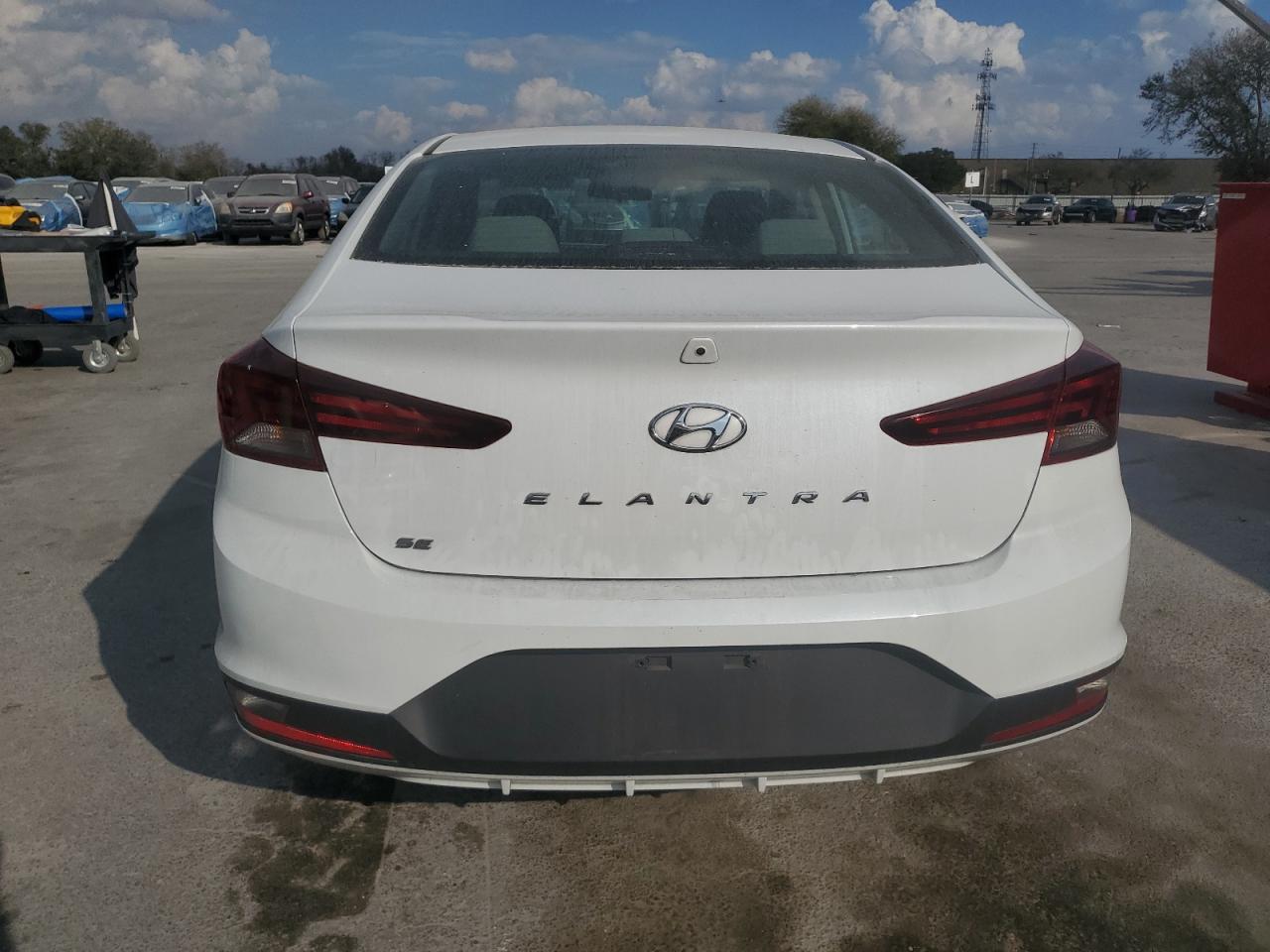2020 Hyundai Elantra - Image 6