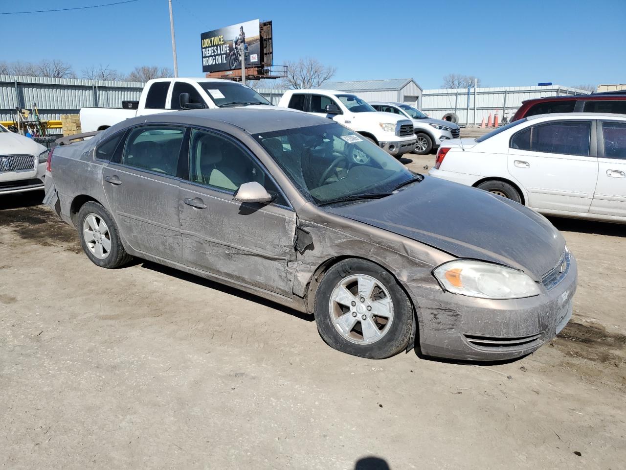2007 Chevrolet Impala - Image 4