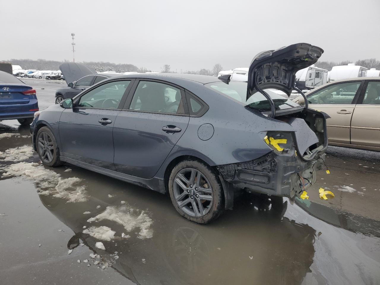 2020 Kia Forte - Image 2