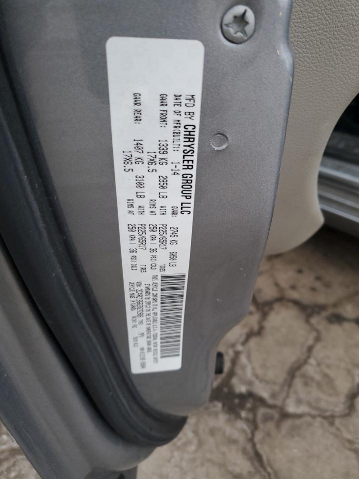 2014 Chrysler Town & Country - Image 15